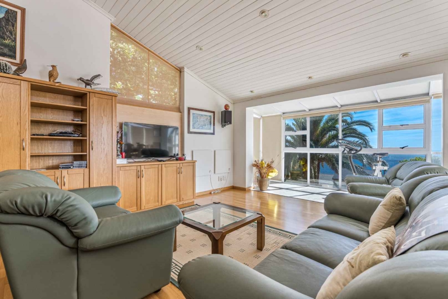5 Bedroom Property for Sale in Camps Bay Western Cape